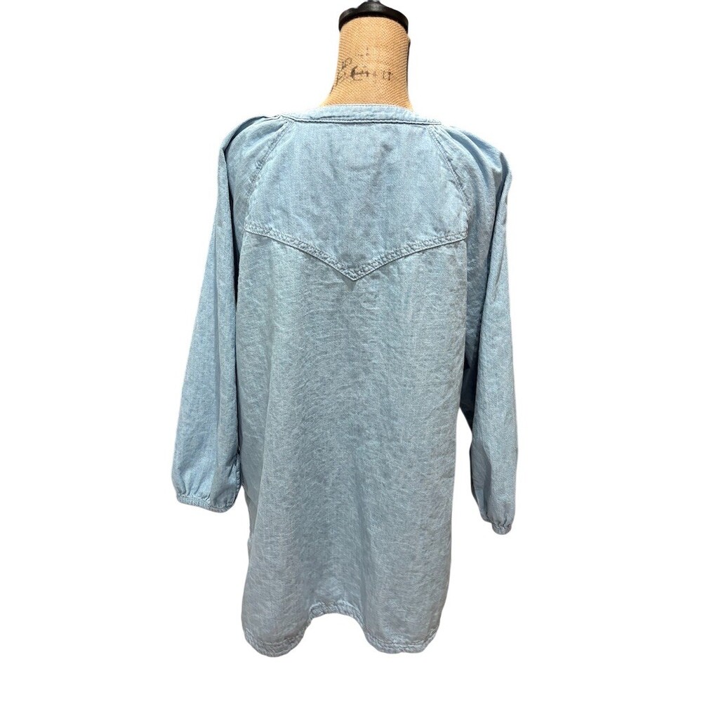 Universal Thread Blouse Womens 2XL Light Blue Chambray Tunic Long Sleeve - Picture 5 of 8